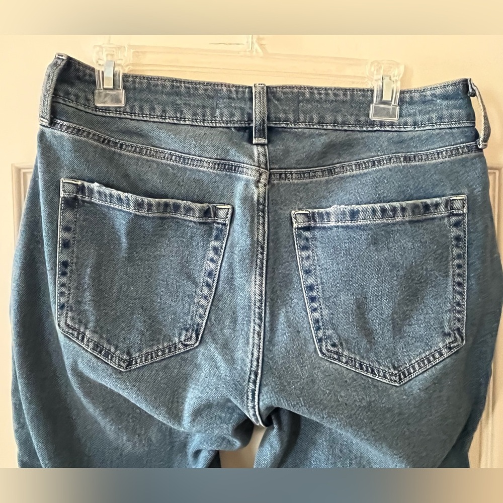Hollister Curvy High-Rise WideFlare Light Wash Jeans Women’s Size 10 - Picture 6 of 14